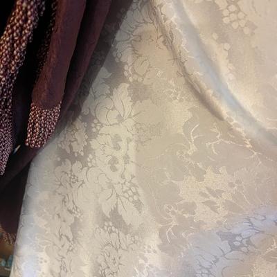 Big Lot Vintage & Contemp. Table Linens - Table Cloths, Napkins, Placemats, Runners, Lace, Seasonal