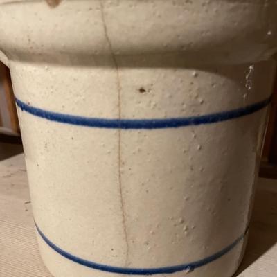 Vintage butter crock with handle