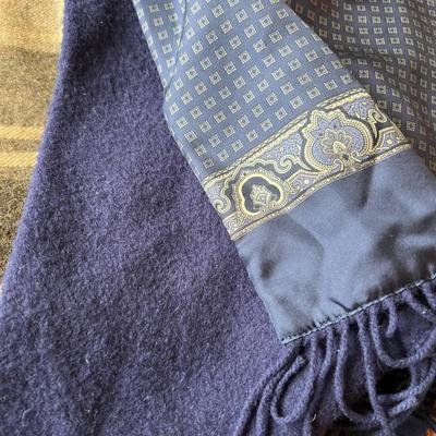 Lot of Scarves - Christian Dior, Wool, Silk, Cashmere