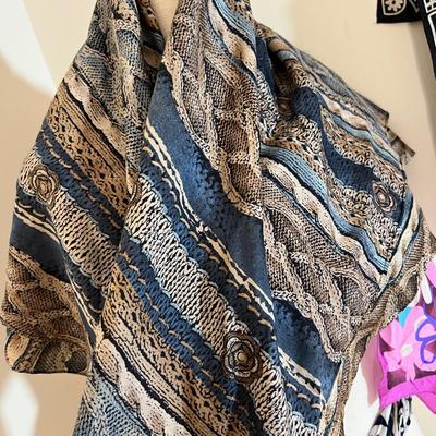 Lot of Scarves - Christian Dior, Wool, Silk, Cashmere