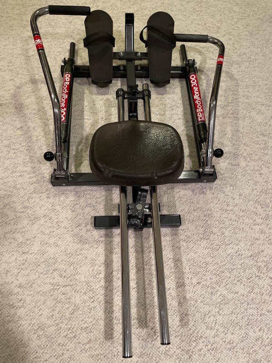 D P Bodytone 300 Rowing machine/ Benchpress Health Beauty
