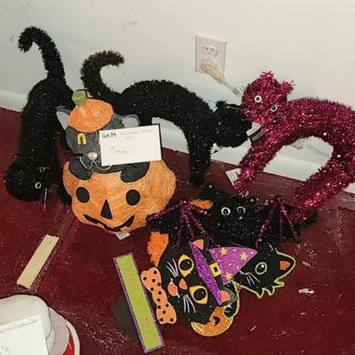 Halloween Decor Lot