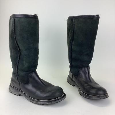168 UGG Suede & Leather Winter Boots Size 8