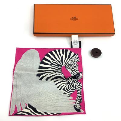 188 RARE HERMÈS Paris 'Zebra Pegasus' Carre Nano 20