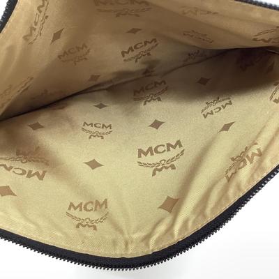210 MCM VISETOS x VOGUE Korea Donald Drawbertson Cosmetic Pouch
