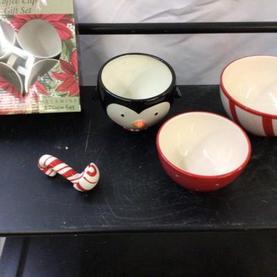 Christmas Dishes Lot
