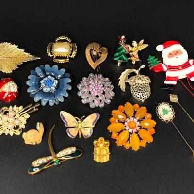 Vintage Brooches and Pins - Lot of 17 - Bunny, Dragonfly, Flowers, Ladybug