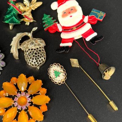 Vintage Brooches and Pins - Lot of 17 - Bunny, Dragonfly, Flowers, Ladybug
