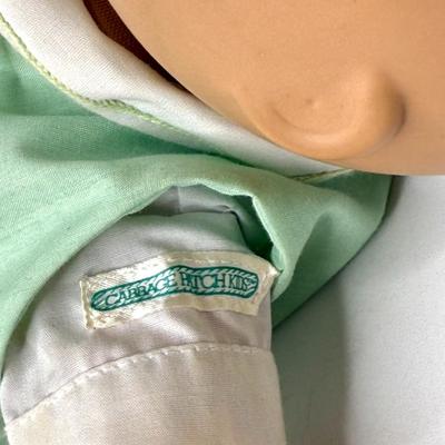 Lot of 2 Vintage Original Cabbage Patch Dolls with Original Box and Birth Certificate from 1984