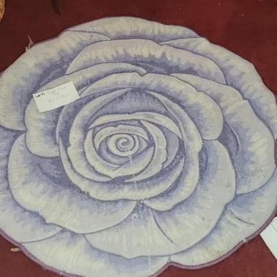 Small Purple flower rug