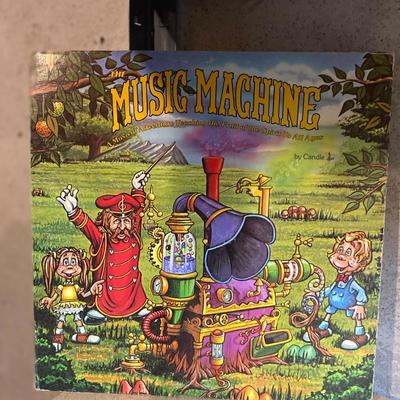 CHILDREN’S VINYL ALBUMS