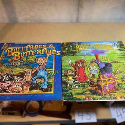 CHILDREN’S VINYL ALBUMS