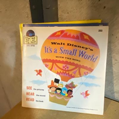 DISNEY READ ALONG WITH 45’s RECORDS ** CINDERELLA, SNOW WHITE, & IT’S A SMALL WORLD