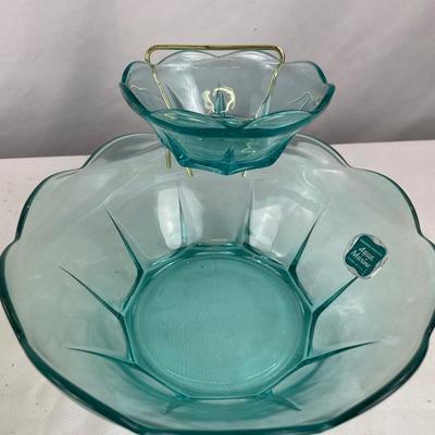 Anchor Hocking Auquamarine Chip and Dip set