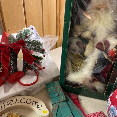 Christmas pillow, Santa, lantern