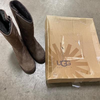 Womens Etta Ugg boots in Espresso