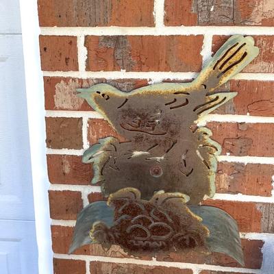 Adorable Metal Bird With Nest Hose Bib For House