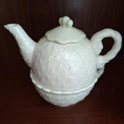 Ceramic teapot/ Mug combo