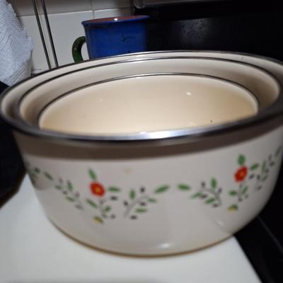 Kobe MIxing bowls set of 3