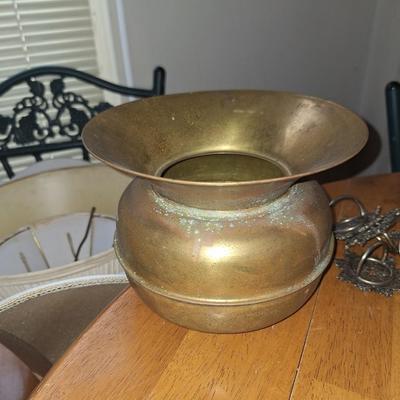 Cache Pot