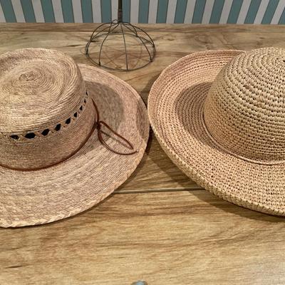 3 ladies straw hats
