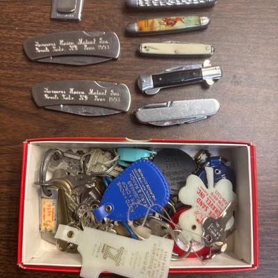 Knives and keys