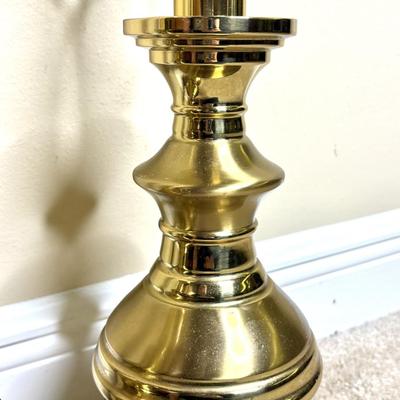 Set of 2 Gold-Colored Lamps