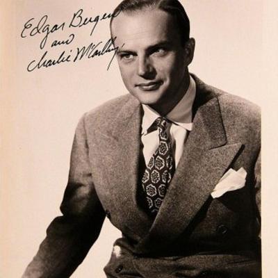 Edgar Bergen signed portrait photo 