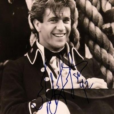 Mel Gibson signed portrait photo 