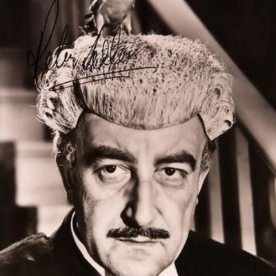 Inspector Clouseau Peter Sellers signed portrait photo 