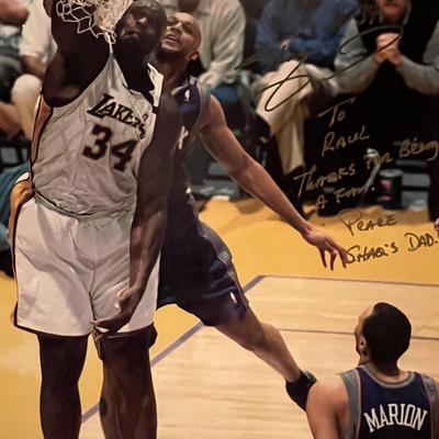 Shaquille O'Neal facsimile signed photol 