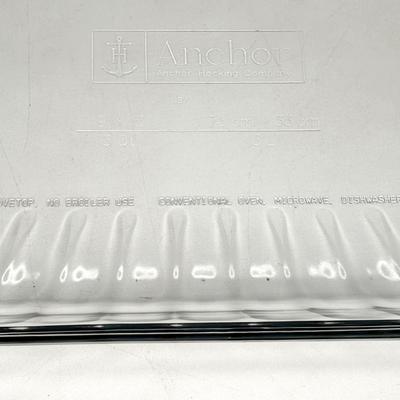 Anchor Hocking Casserole Dish and Insulated Carrying Case