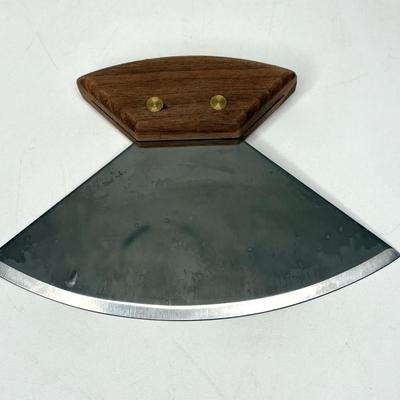 Alaska Ula Knife with Sharpender and Wooden Block