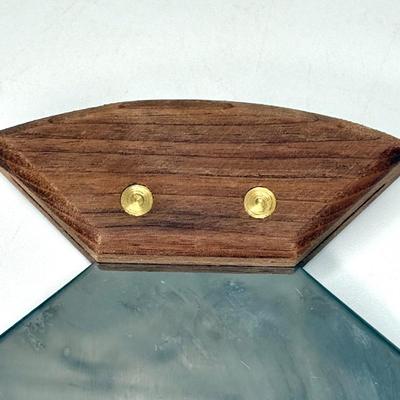 Alaska Ula Knife with Sharpender and Wooden Block