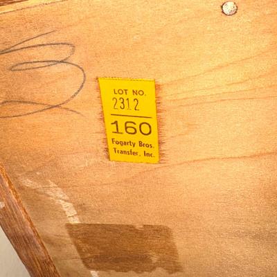 Beautiful Vintage Light Wood 5-Drawer Dresser