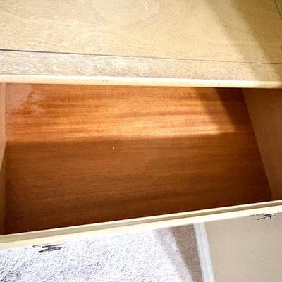 Beautiful Vintage Light Wood Vanity Dresser