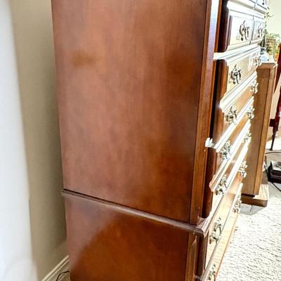 Vintage Bassett Furniture Chest of Drawers