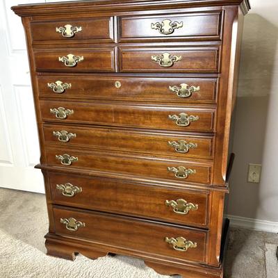 Vintage Bassett Furniture Chest of Drawers