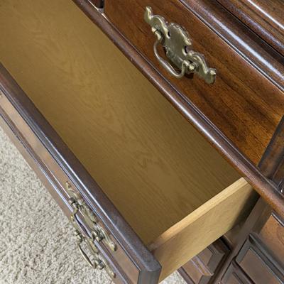 Vintage Bassett Furniture Vanity Dresser