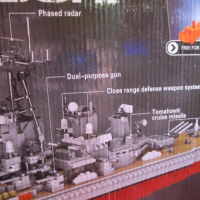 XingBao building kit - USS Missouri (like Lego)