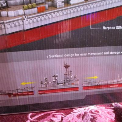 XingBao building kit - USS Missouri (like Lego)