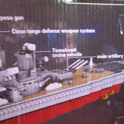 XingBao building kit - USS Missouri (like Lego)