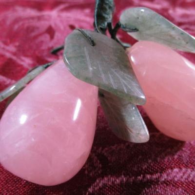 2 Vintage handcrafted Italian Hardstone Grape small clusters