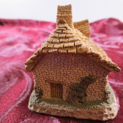 David Winter cottage