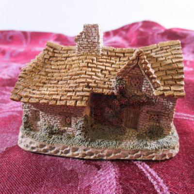 David Winter cottage