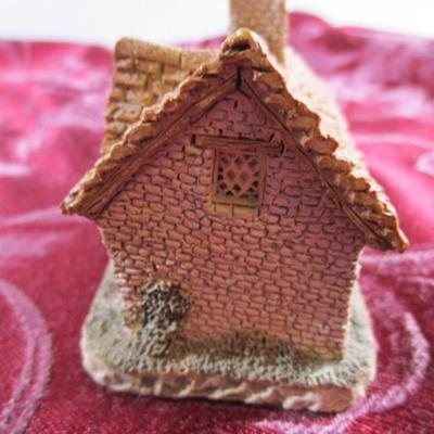 David Winter cottage