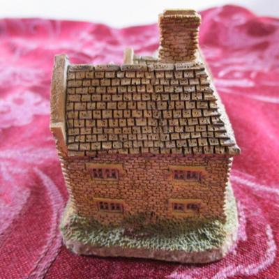 David Winter cottage