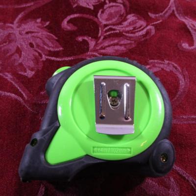 Komelon self-lock 30 ft. measuring tape