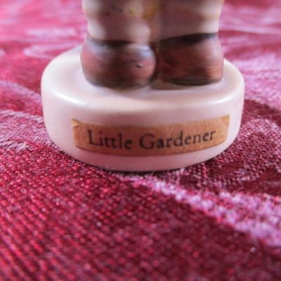 "Little Gardener" Gobel Hummel figurine