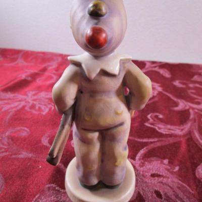 "Carnival" Gobel Hummel figurine